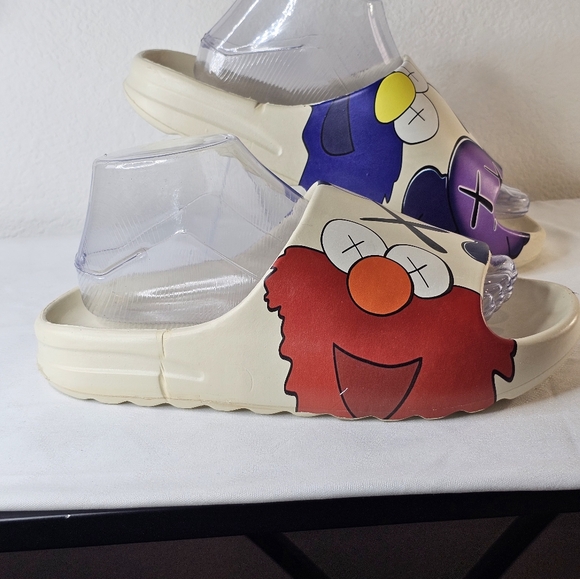 UnisexThick Soft Slides Slippers,Beach Shoes Water Shoes Non-Slip Indoor/outdoor - Picture 5 of 9